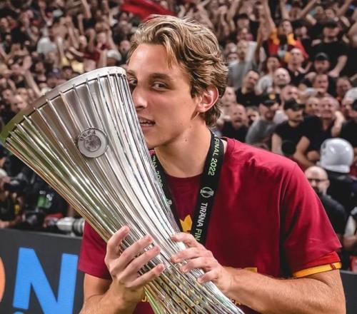 曼联强势反,近期赛场表,现惊艳全城,熊猫体育平台,熊猫体育官方网站,熊猫体育登录入口,熊猫体育app下载